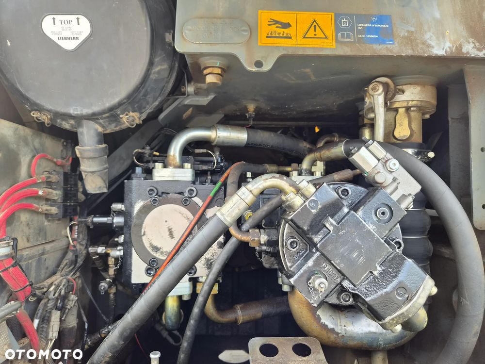 Liebherr L566 566 - 18