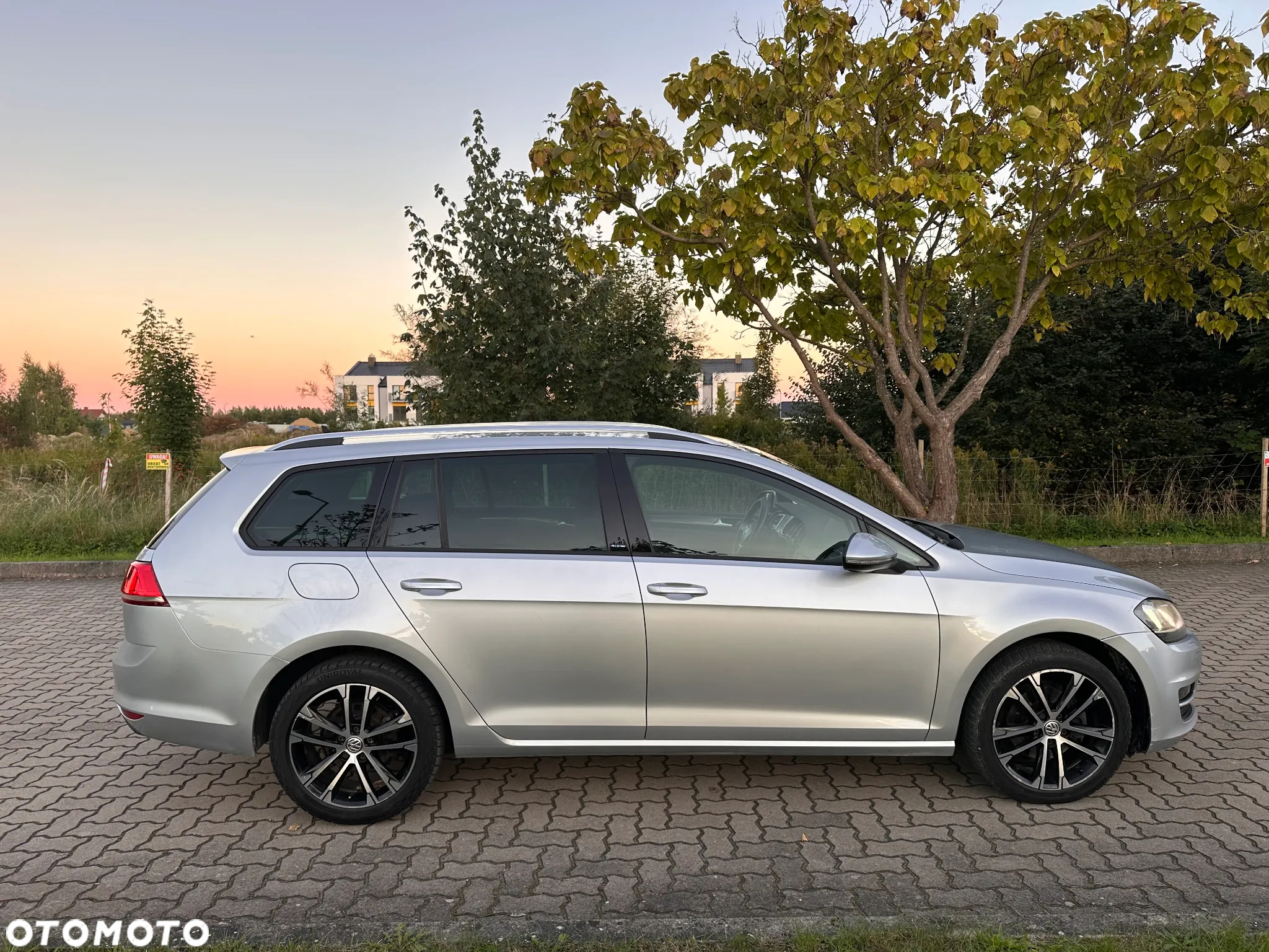 Volkswagen Golf Variant 2.0 TDI BlueMotion Technology DSG Allstar - 32