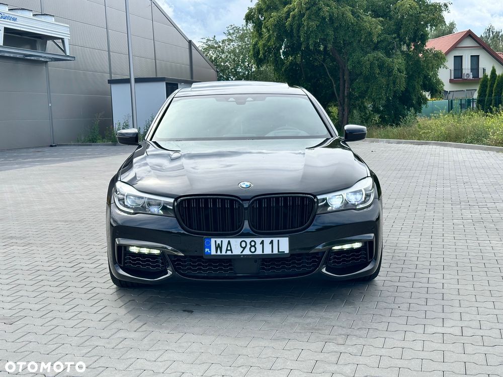 BMW Seria 7 740Li - 5