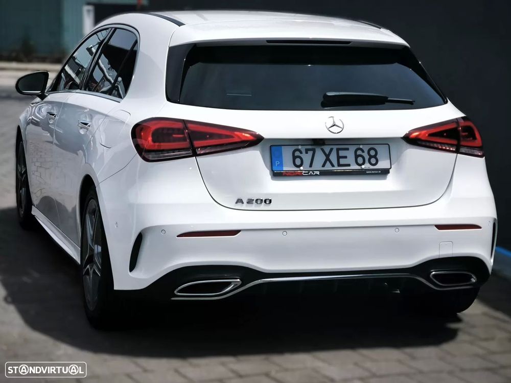 Mercedes-Benz A 200 AMG Line - 13