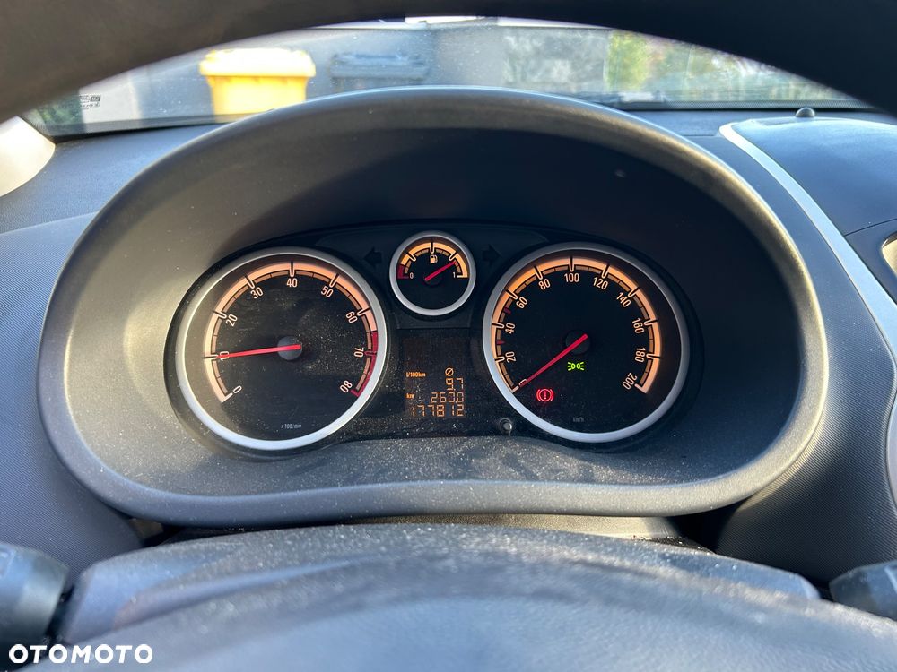 Opel Corsa 1.4 16V Enjoy - 27