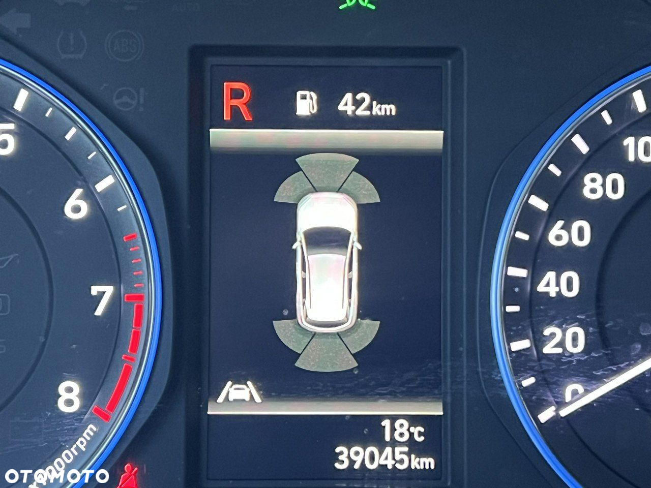 Hyundai Kona - 16