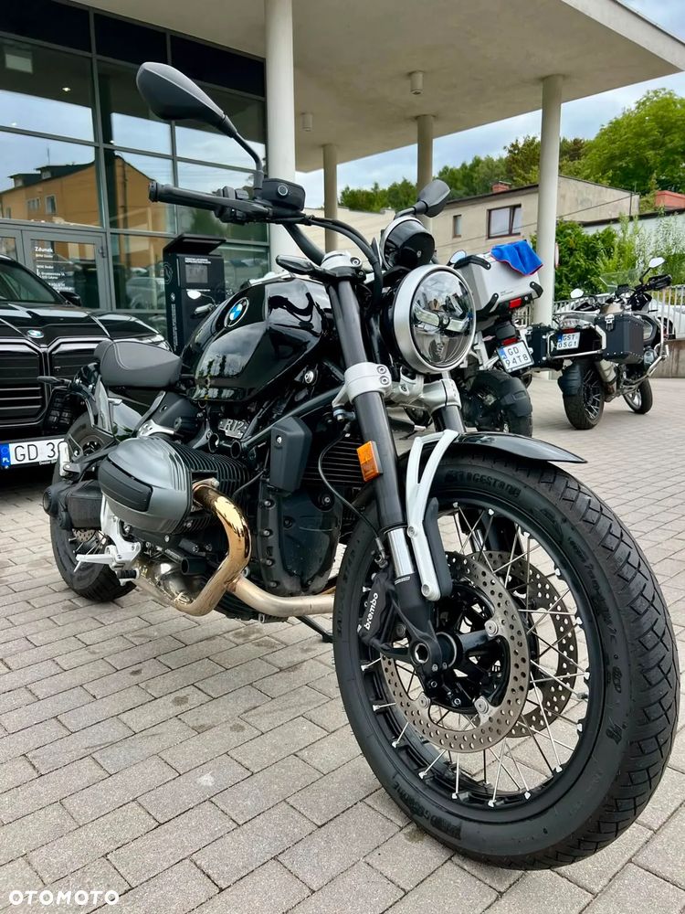 BMW R - 8