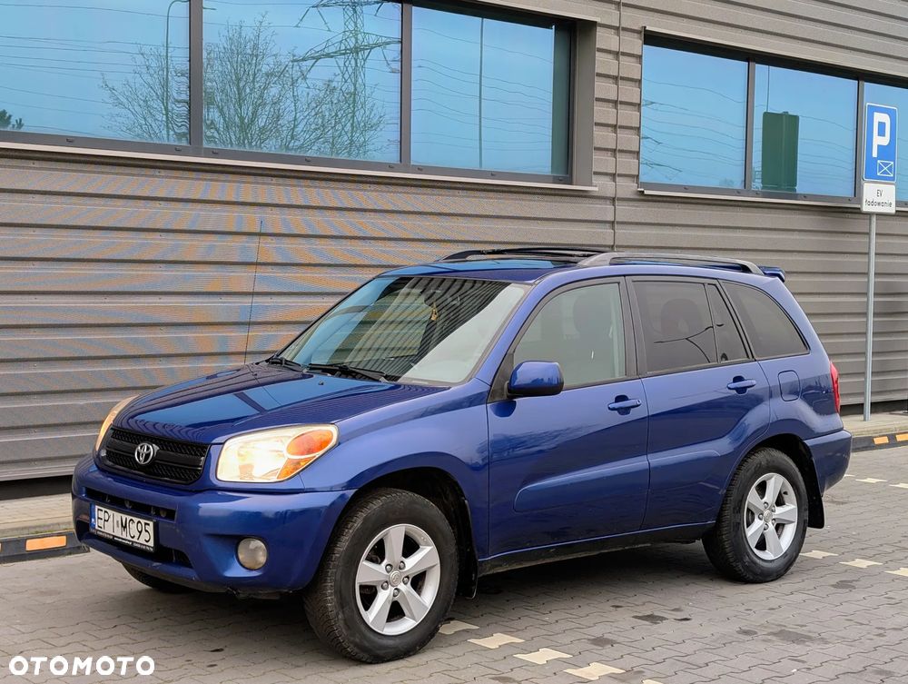 Toyota RAV4 - 4