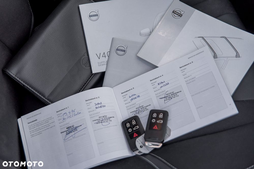Volvo V40 D2 Drive-E Momentum - 30
