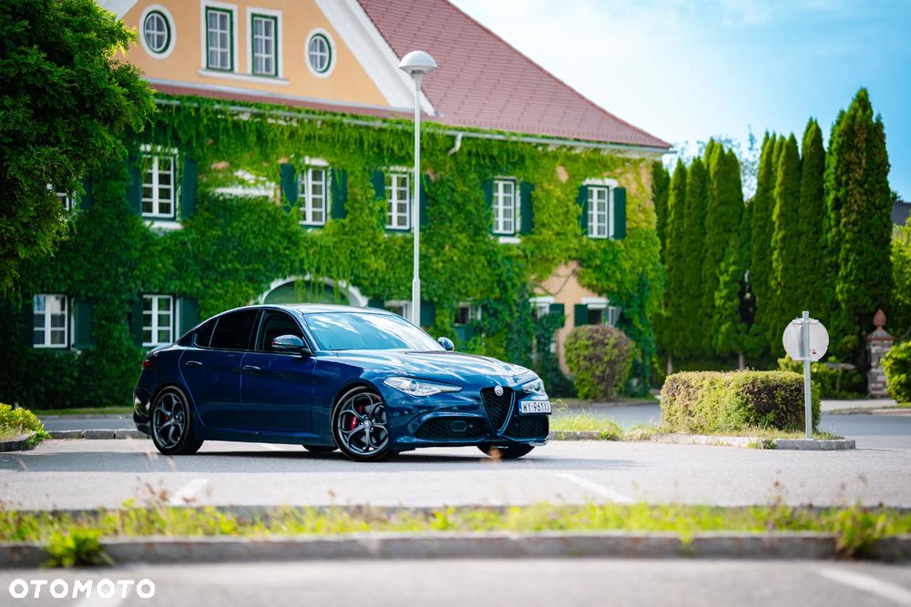 Alfa Romeo Giulia 2.0 Turbo 16V AT8 Veloce Ti - 34