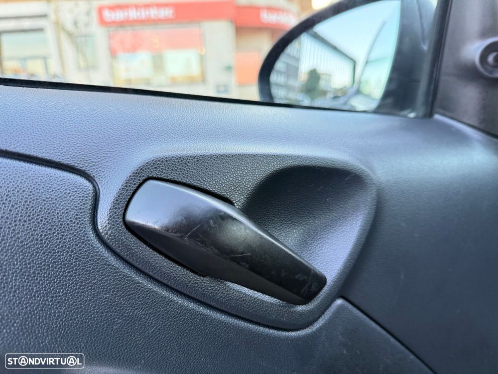 Smart ForTwo Coupé 0.8 cdi Passion 45 - 26