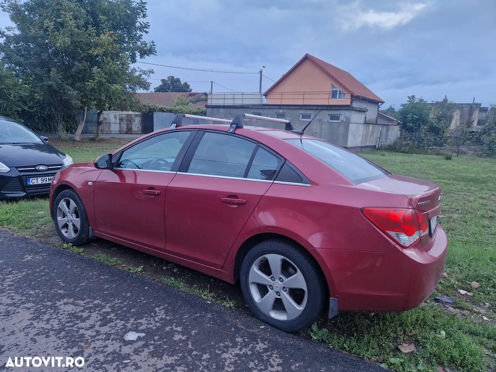 Chevrolet Cruze - 4