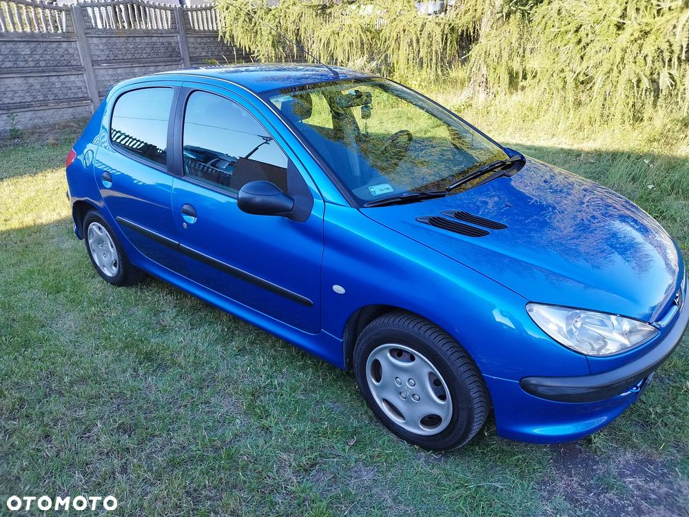 Peugeot 206 1.1 XR Presence - 1