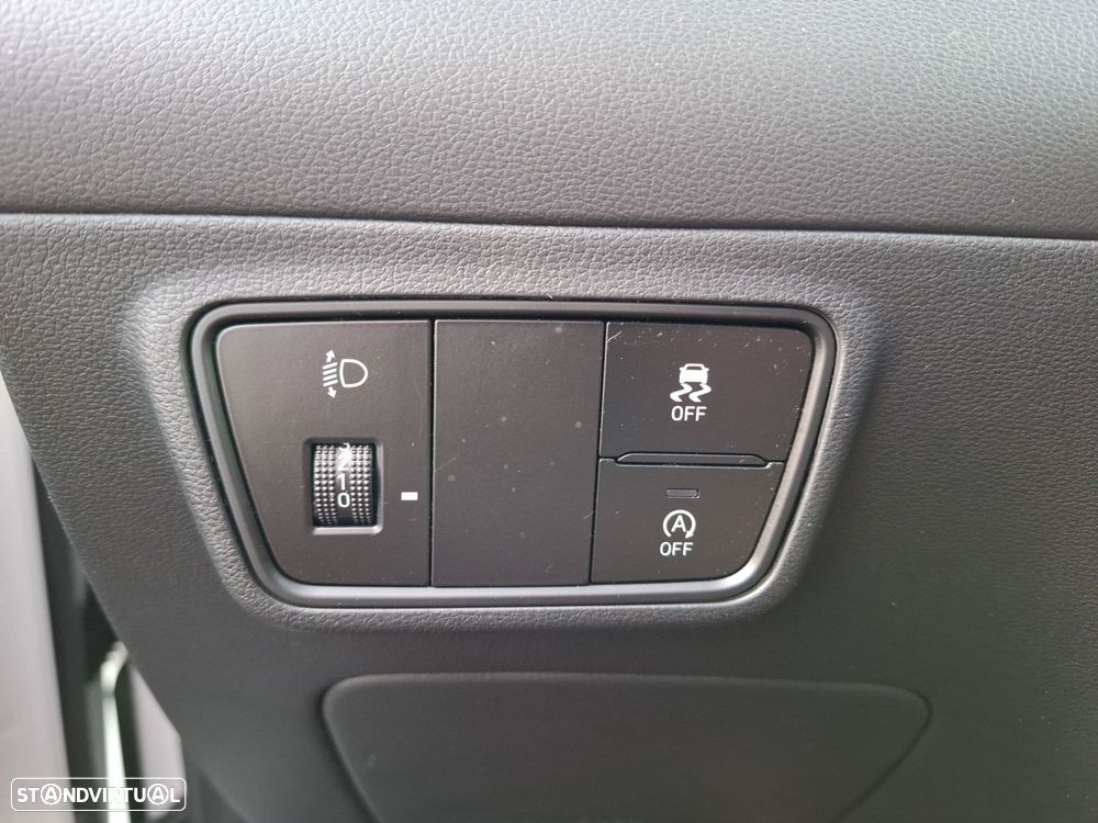 Hyundai Tucson 1.6 T-GDi Premium — fotografia 19