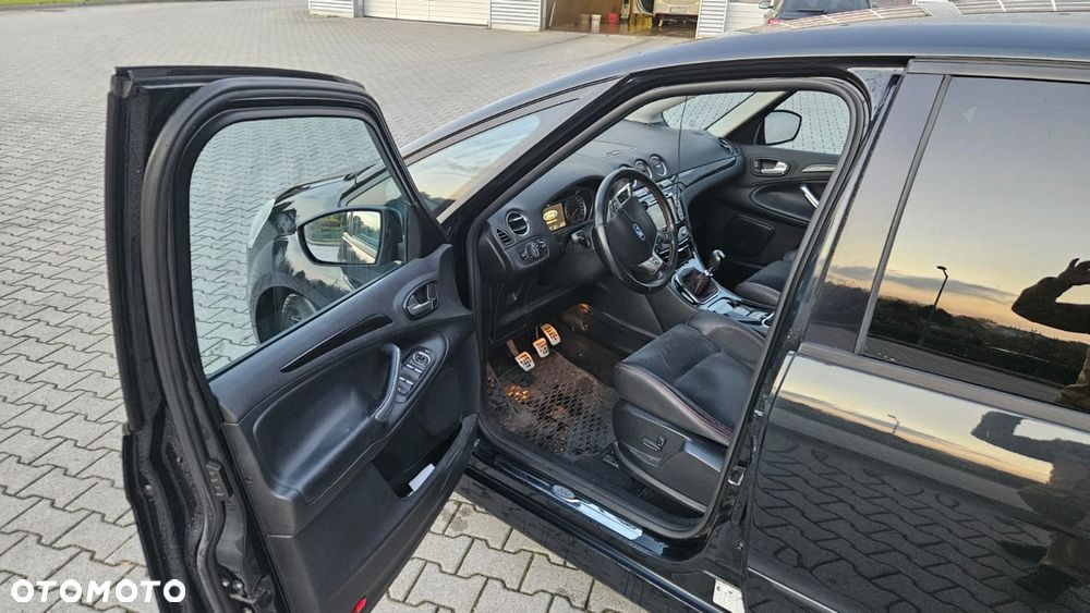 Ford S-Max - 7