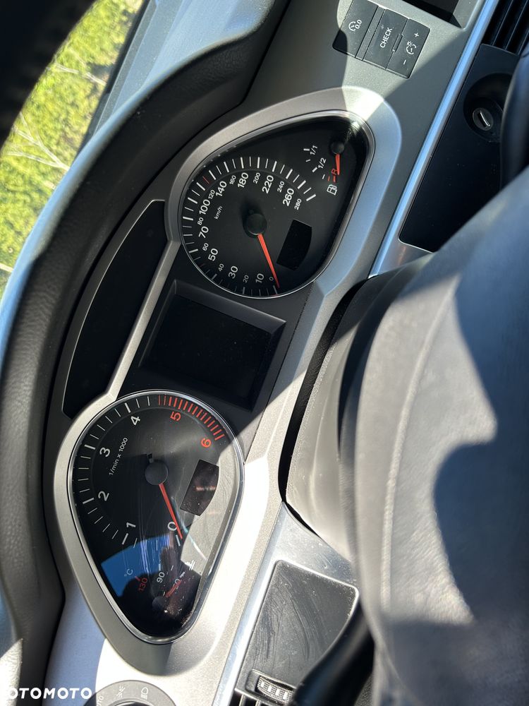 Audi A6 Avant 3.0 TDI DPF quattro tiptronic - 8