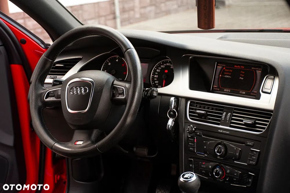 Audi A4 Avant 2.0 TDI DPF S line Sportpaket - 26