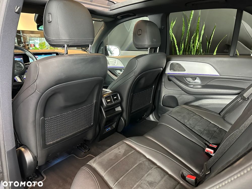 Mercedes-Benz GLE 350 de PHEV 4-Matic AMG Line - 12