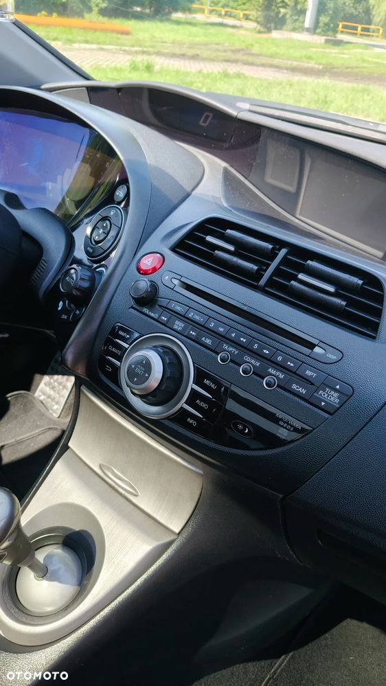 Honda Civic 1.8 Executive - 14