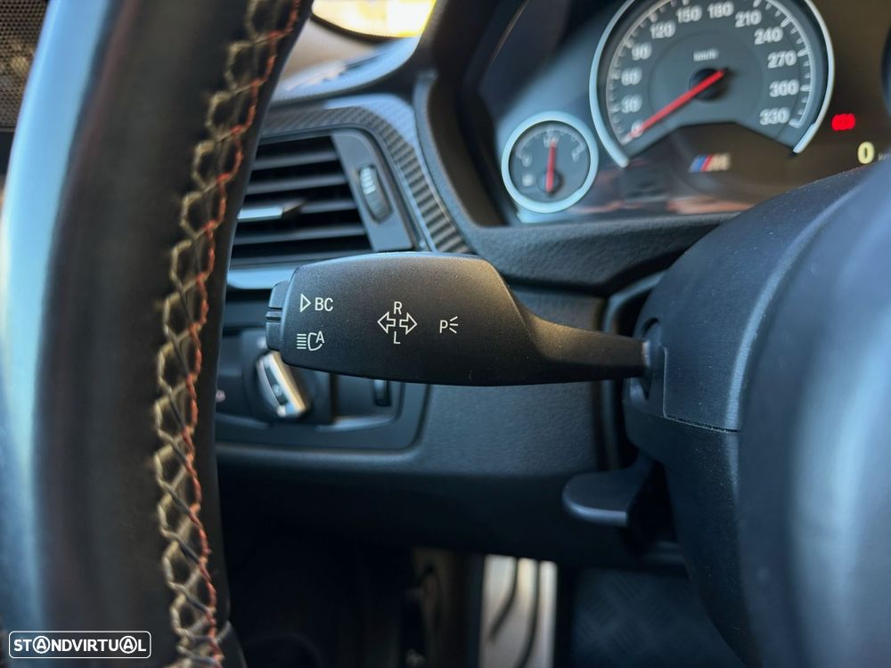 BMW M4 Auto - 21
