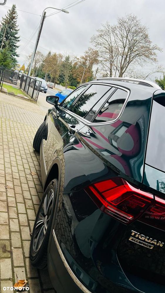 Volkswagen Tiguan Allspace 2.0 TSI 4Mot Highline DSG - 21