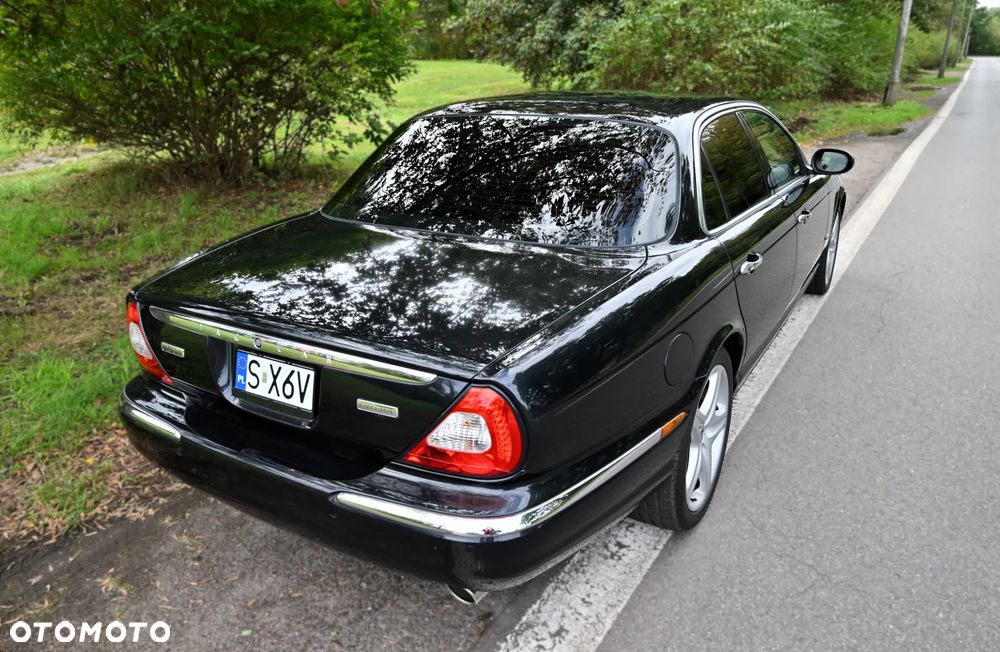 Jaguar XJ XJ8 4.2 Executive - 22