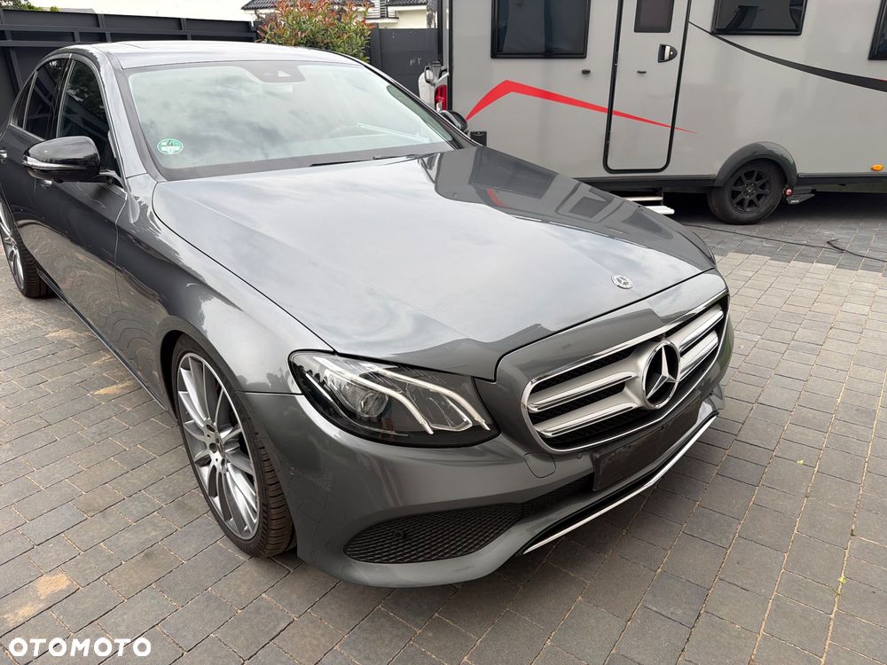 Mercedes-Benz Klasa E 350 d 9G-TRONIC Exclusive - 19