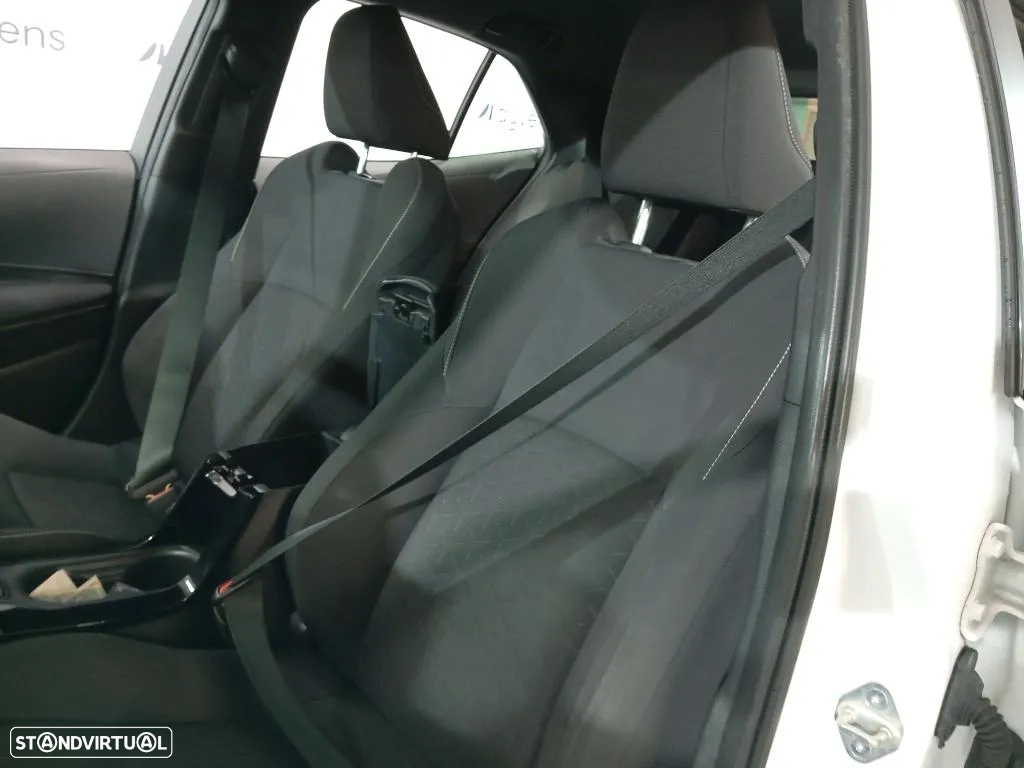 Toyota Corolla 1.8 Hybrid Comfort - 7