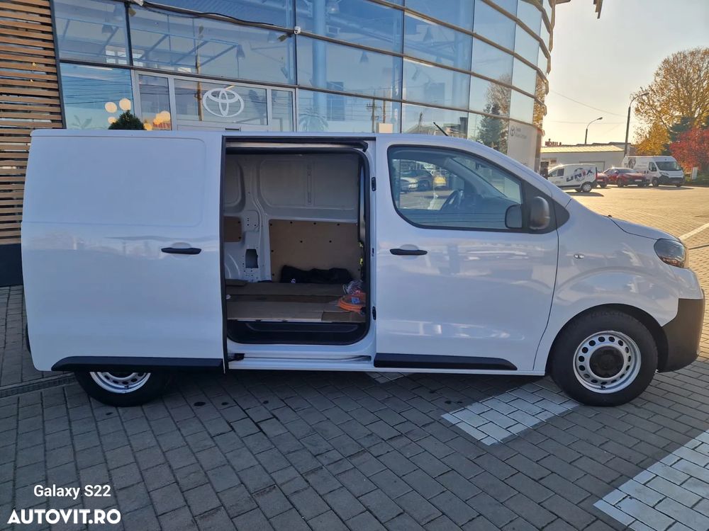 Toyota Proace - 10