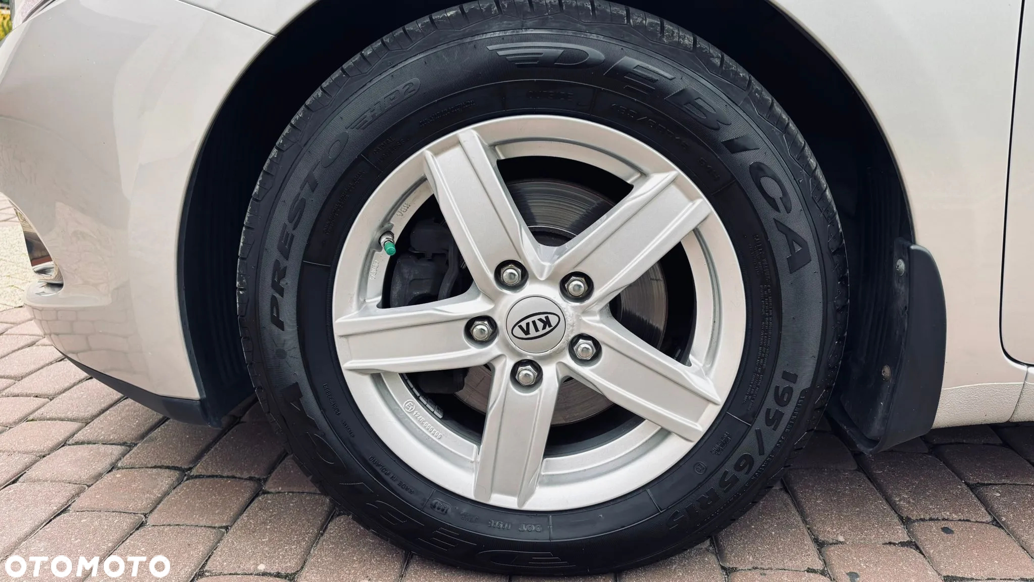 Kia Ceed - 39
