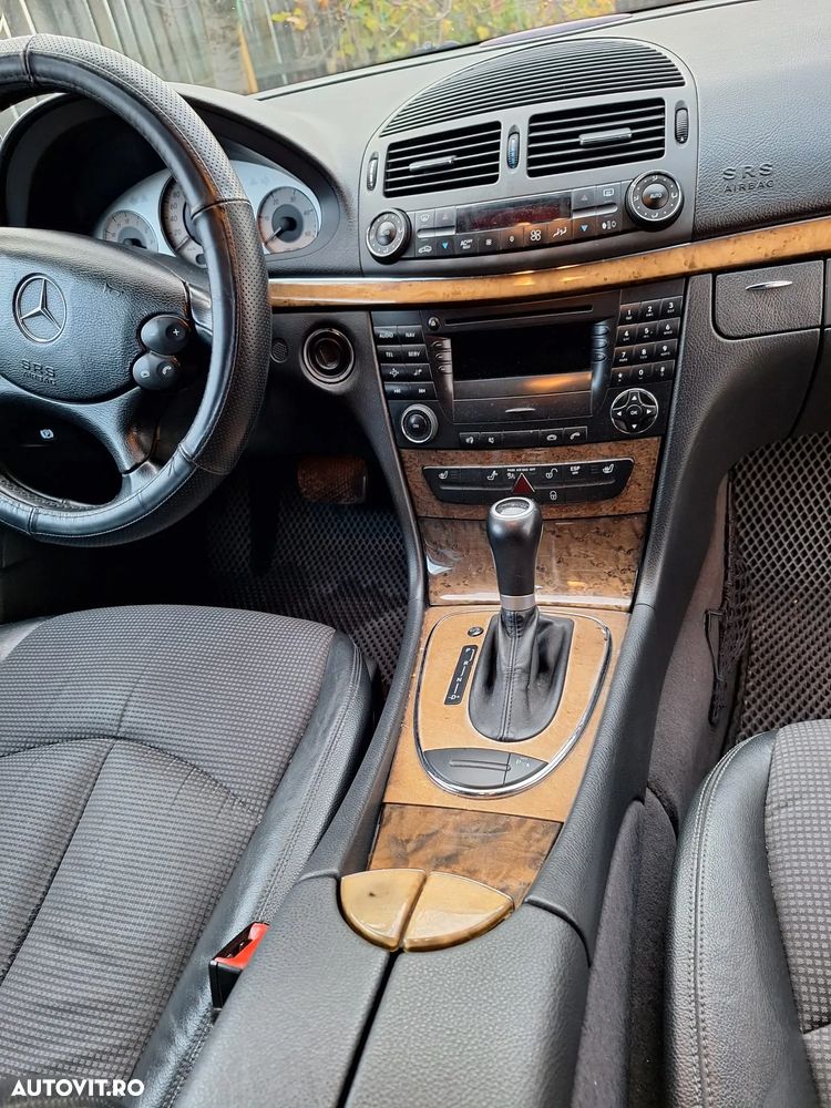 Mercedes-Benz E - 5