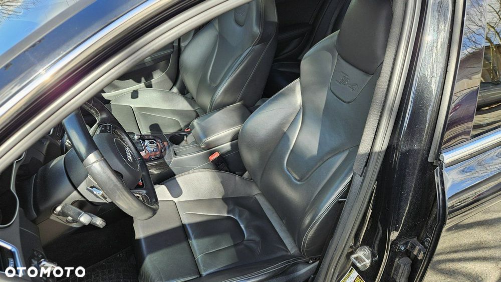 Audi S4 Limousine - 22