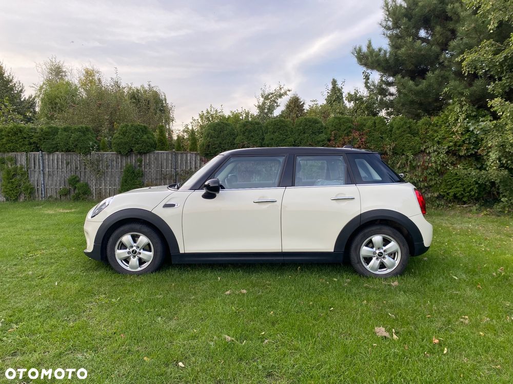 MINI Cooper Standard - 6