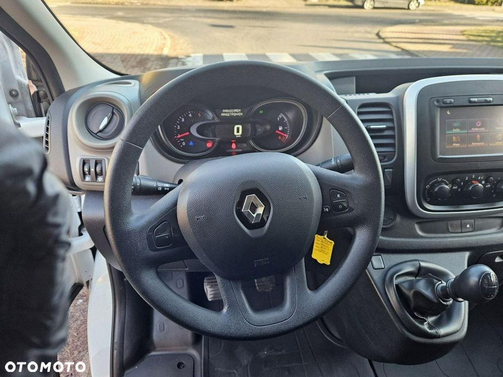 Renault Trafic - 9