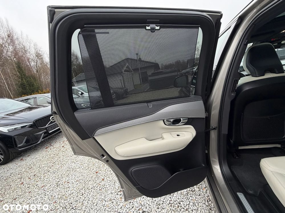 Volvo XC 90 T8 AWD Recharge Ultimate Dark - 29