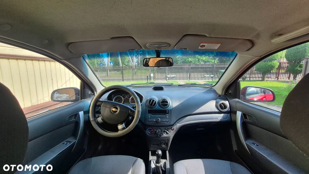 Chevrolet Aveo 1.2 16V Base / Classic - 5