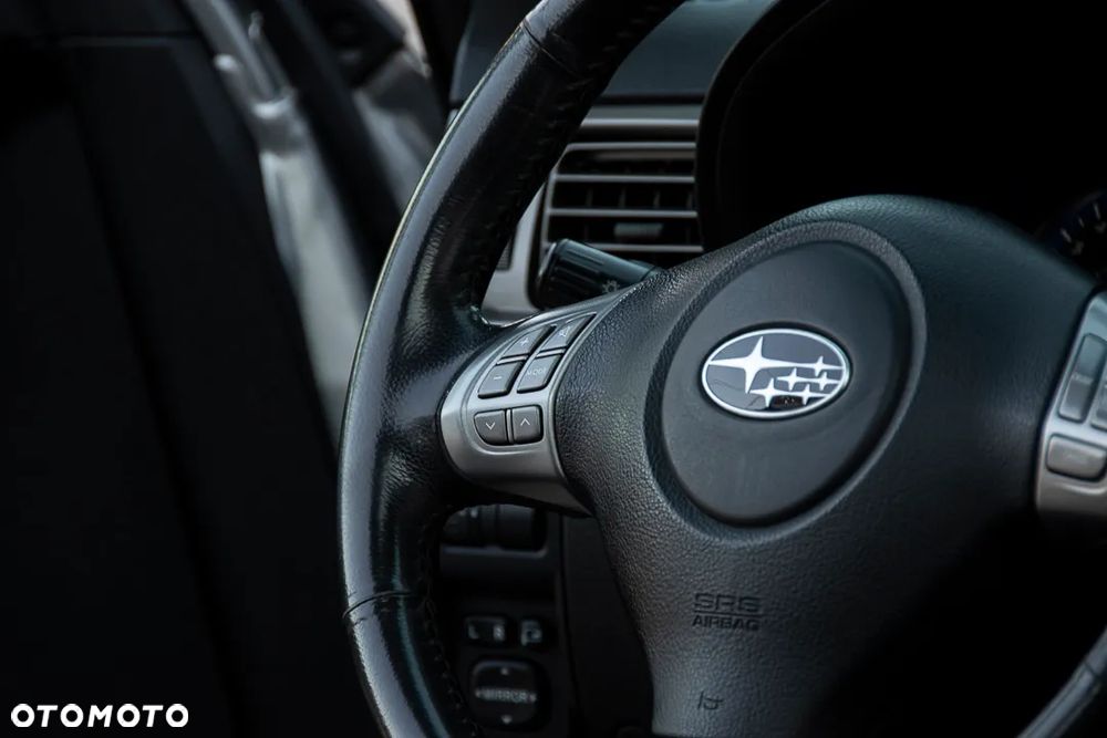 Subaru Forester 2.0X Exclusive - 21