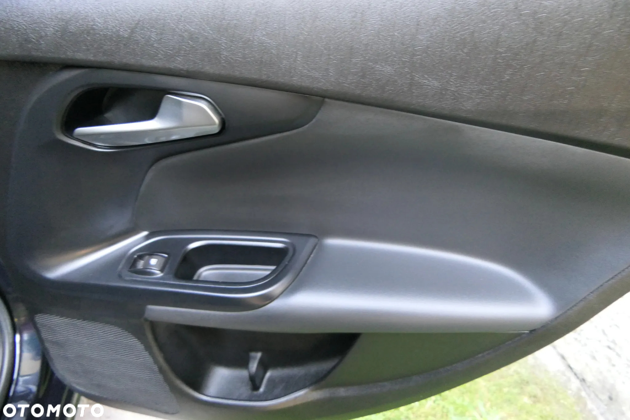 Fiat Tipo 1.6 MultiJet 16v Lounge - 34