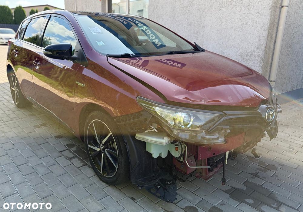 Toyota Auris - 4