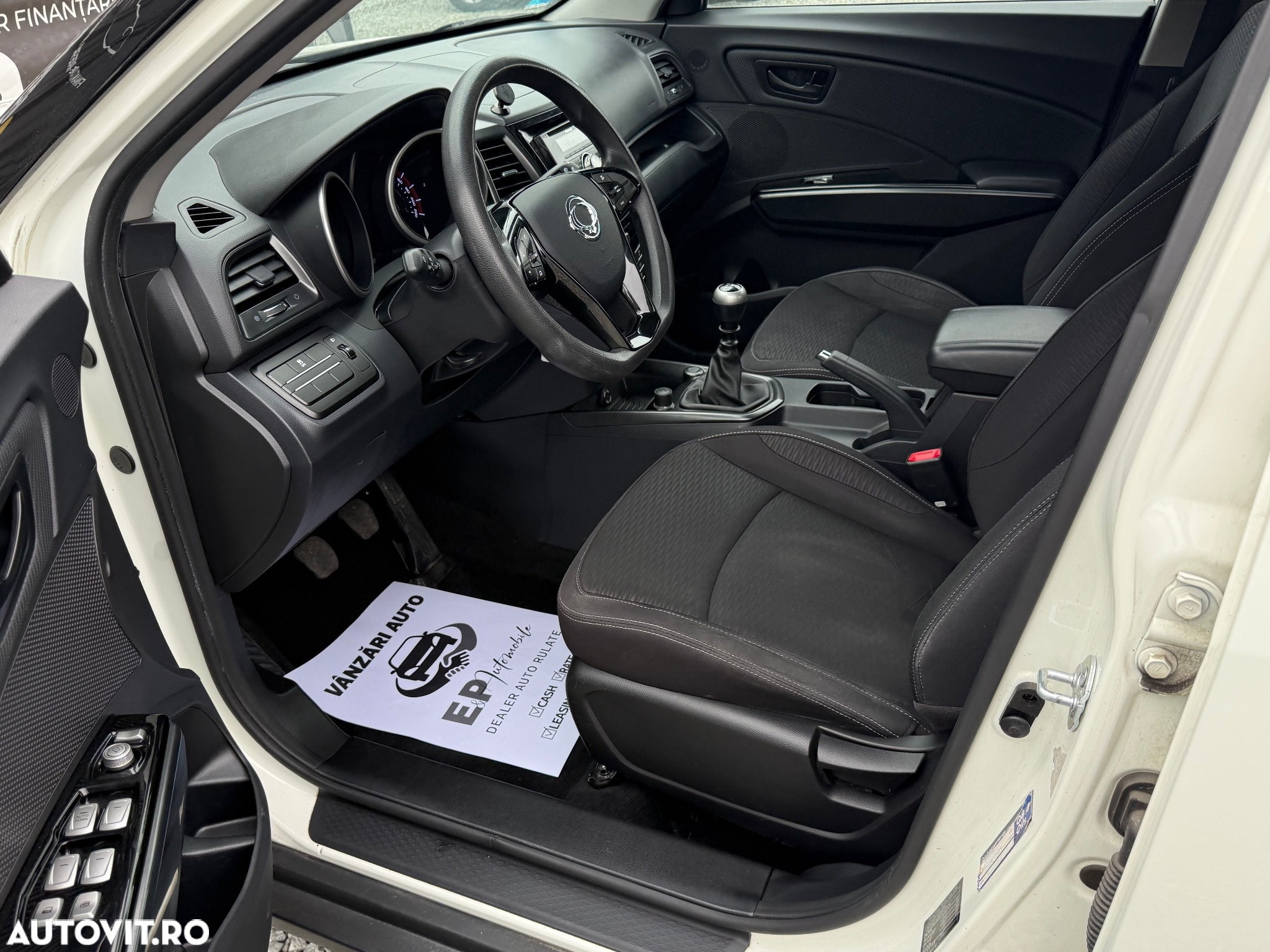 SsangYong XLV 1.6 e-XGI STD Plus - 17