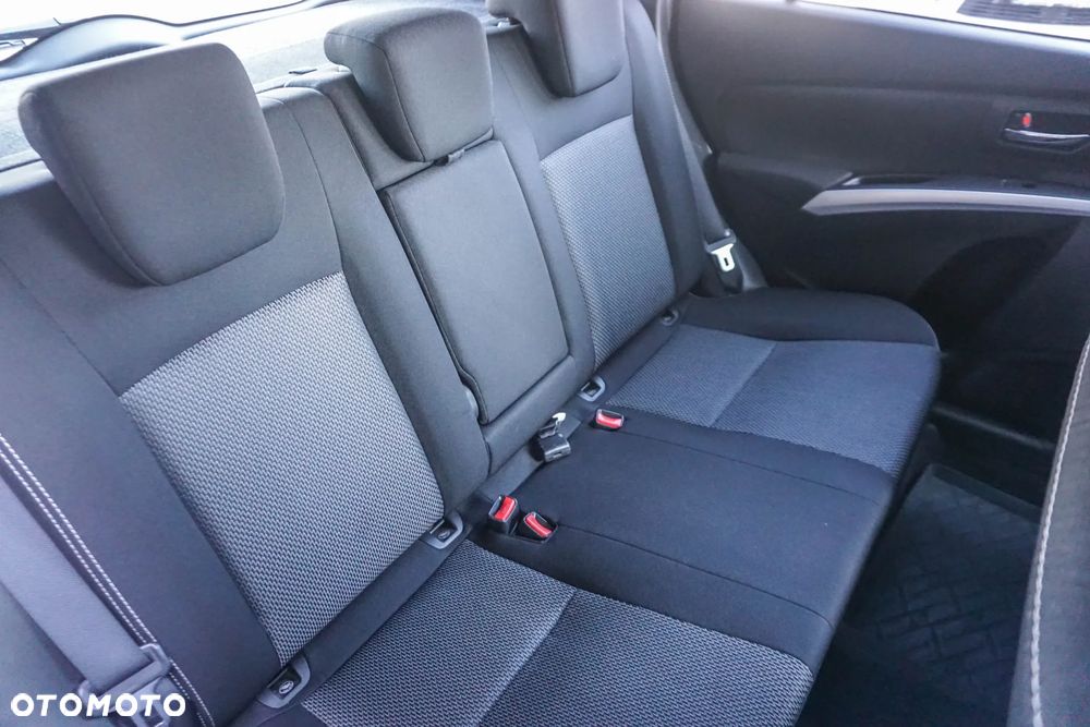 Suzuki SX4 1.6 Premium - 29