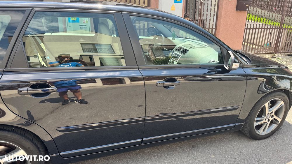 Volvo V50 DRIVe Business Pro Edition - 4