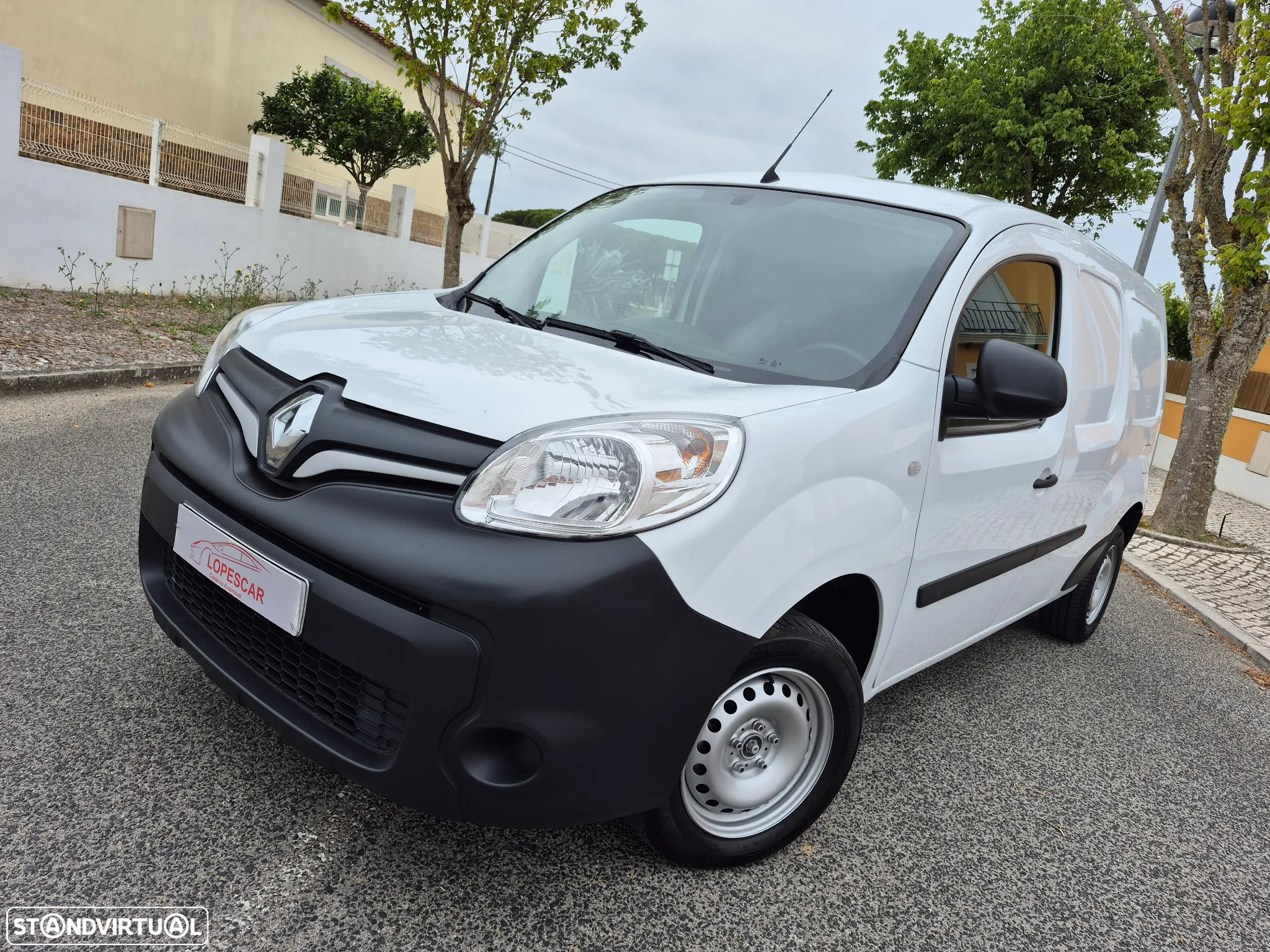 Renault Kangoo MAXI - 2021 | GARANTIA | 3LUG. - NACIONAL - 2