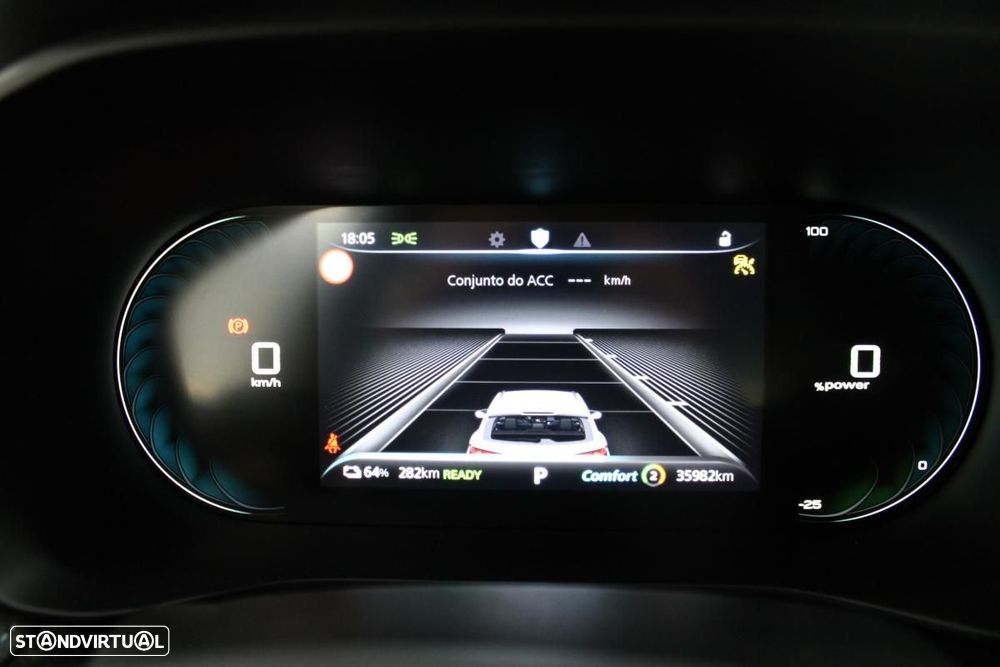 MG MG5 51 kWh Luxury - 24
