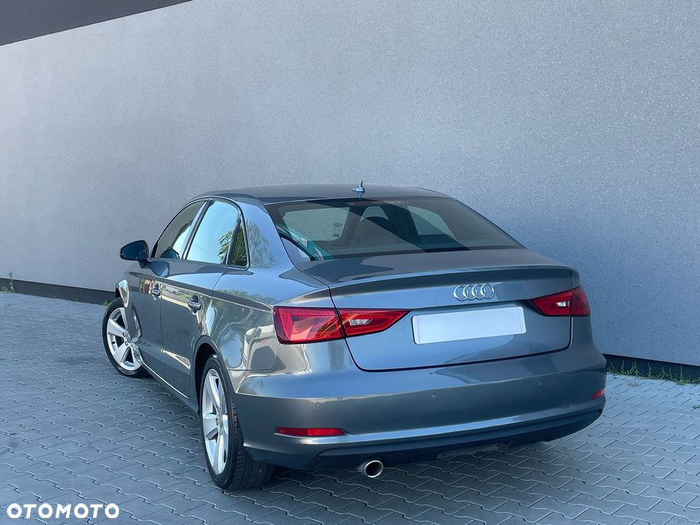 Audi A3 Limousine 1.6 TDI design - 8
