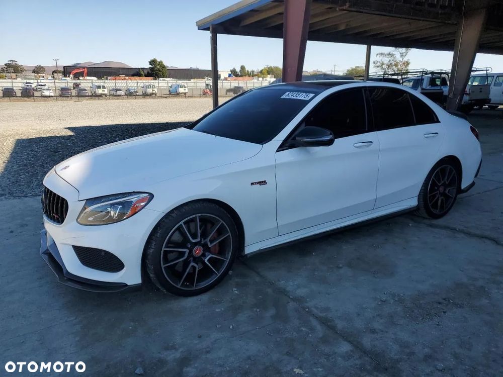 Mercedes-Benz Klasa C - 2