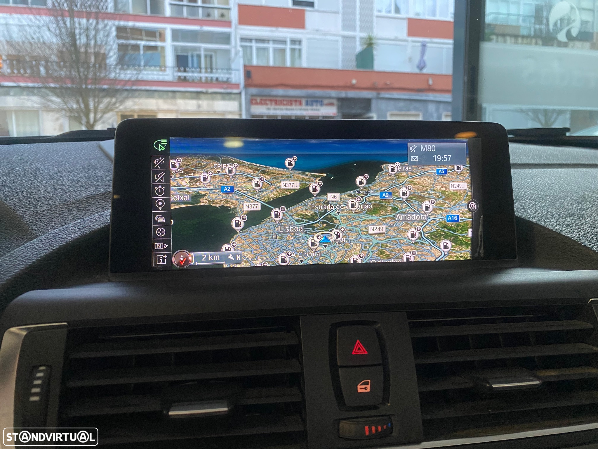 BMW 220 d Cabrio Line Sport Auto - 23