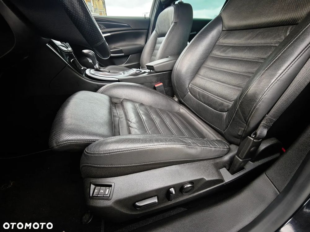Opel Insignia 2.0 CDTI Cosmo - 18