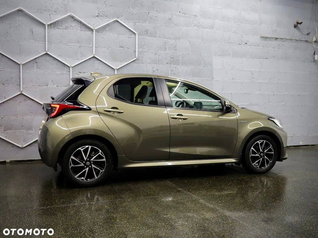 Toyota Yaris Hybrid 1.5 Comfort - 14