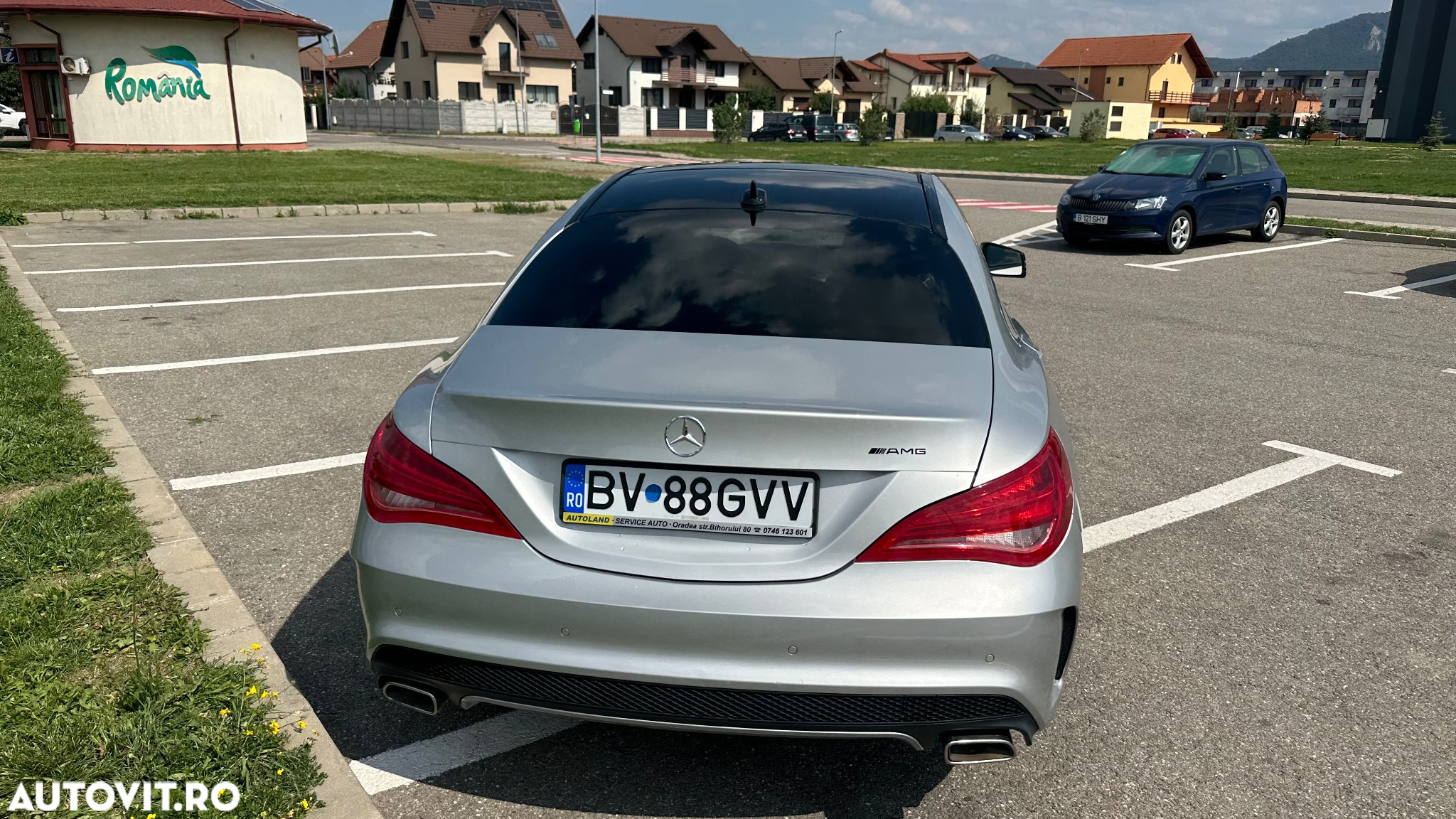 Mercedes-Benz CLA - 12