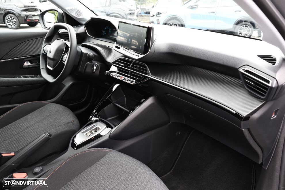 Peugeot 208 1.2 Hybrid Style e-DCS6 - 12