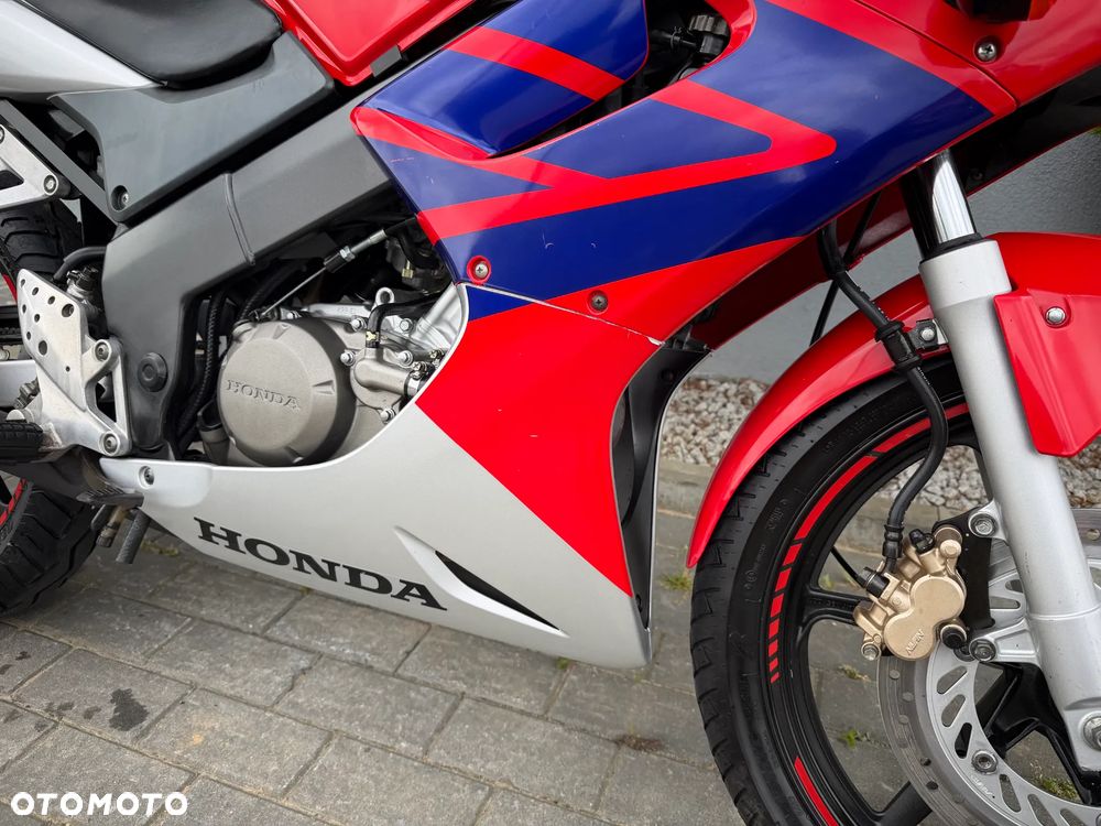 Honda CBR - 12