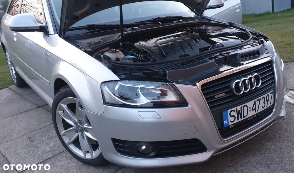 Audi A3 3-drzwiowe 2.0 TDI DPF Ambiente - 4