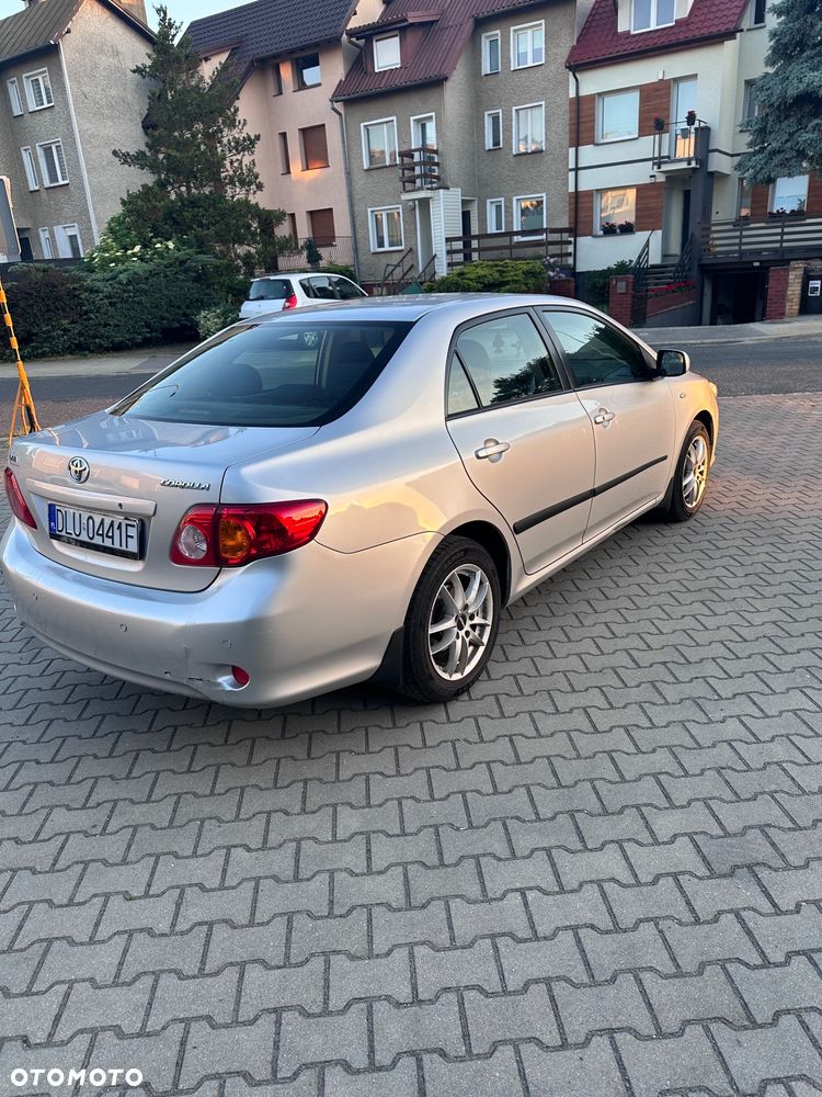 Toyota Corolla 1.6 VVT-i Sol Start - 18